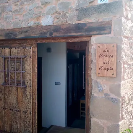 La Casita Del Cinglo * Obispo Hernandez